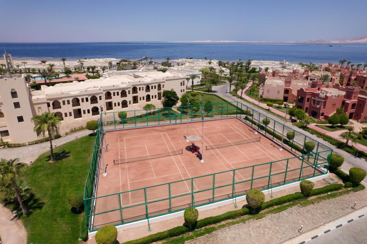 Charmillion Club Resort Sharm el-Sheikh Bagian luar foto Tennis court in El Alamein