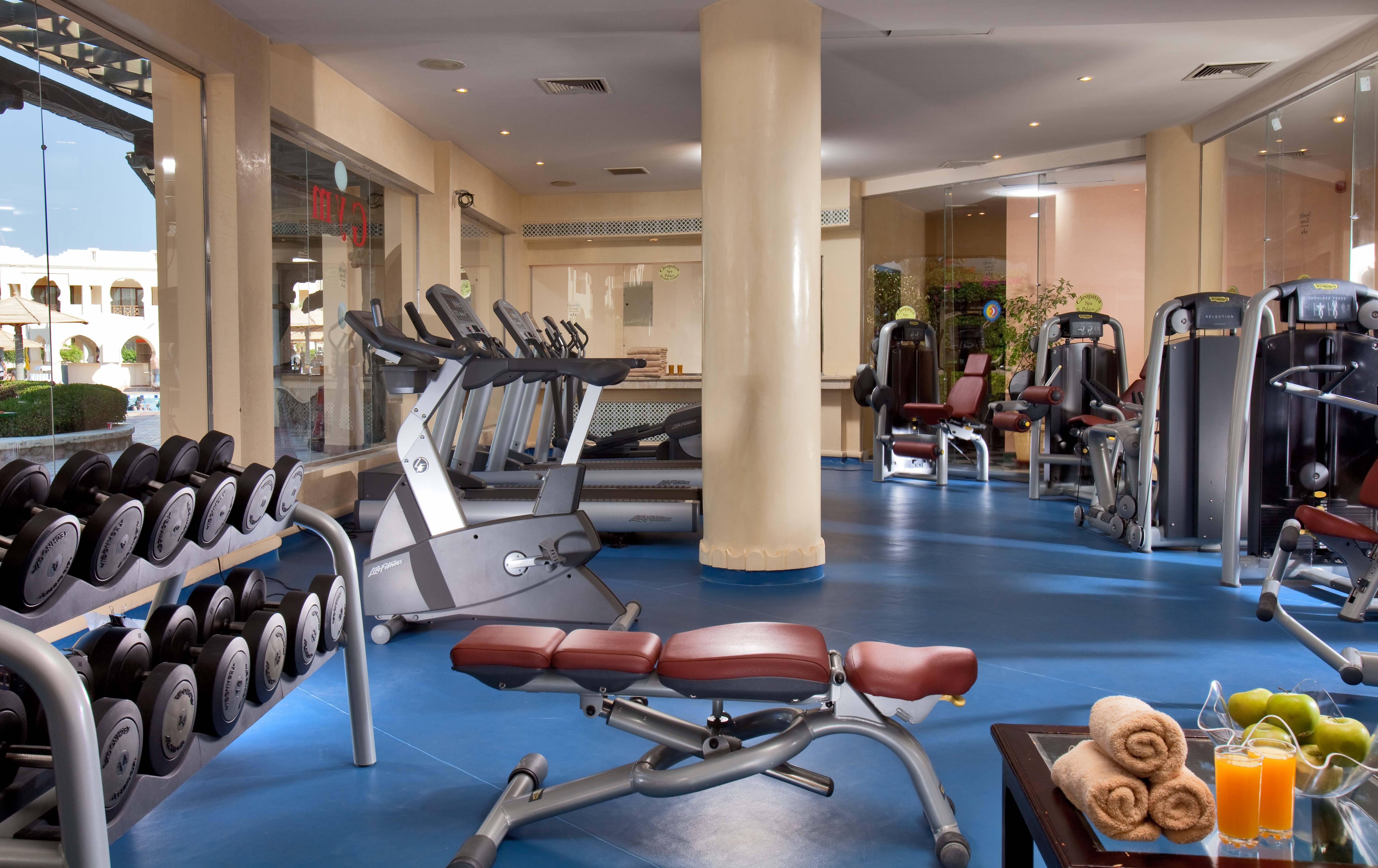 Charmillion Club Resort Sharm el-Sheikh Bagian luar foto The gym at the hotel