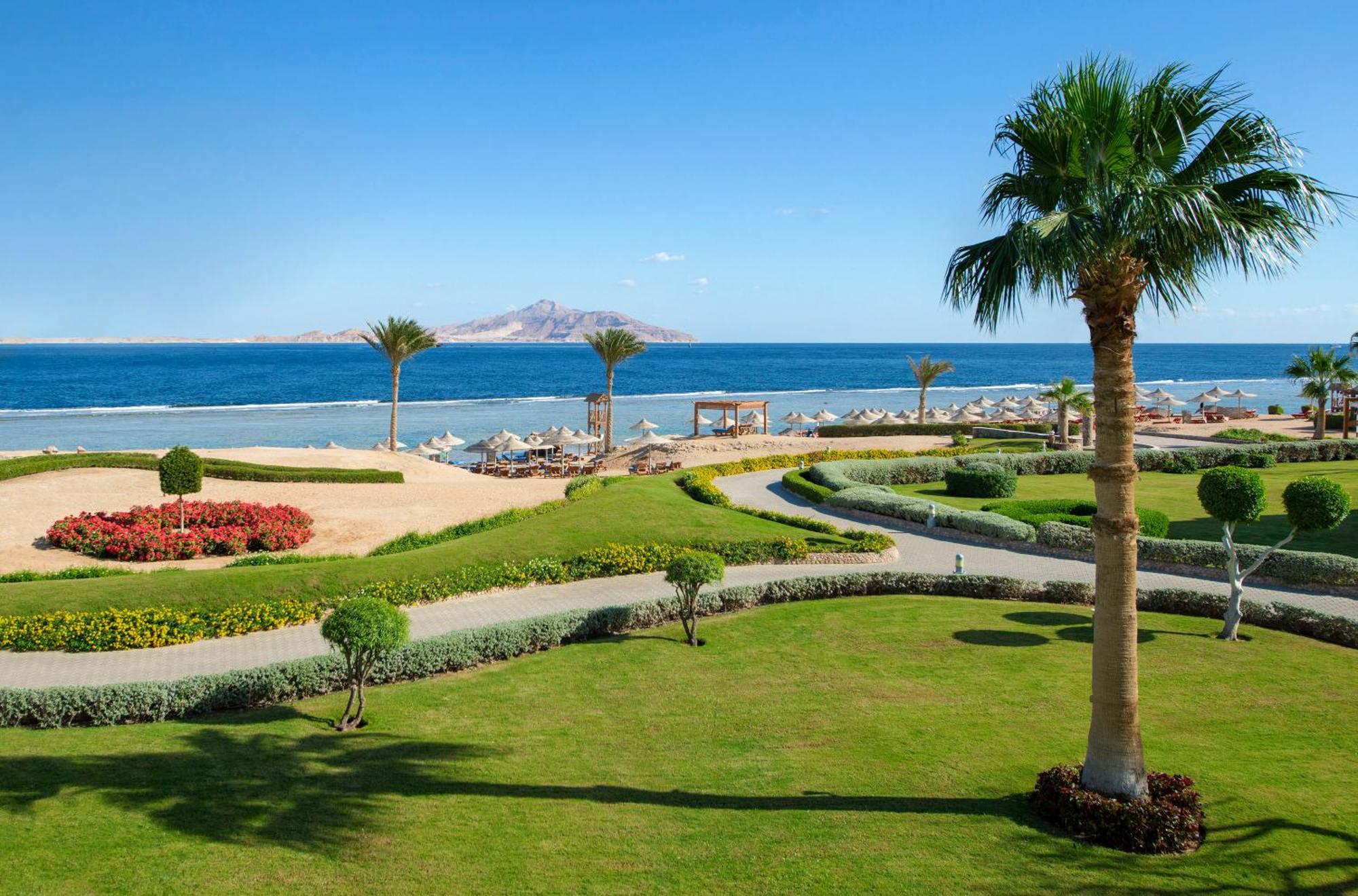 Charmillion Club Resort Sharm el-Sheikh Bagian luar foto The Red Sea coast at Sharm El Sheikh