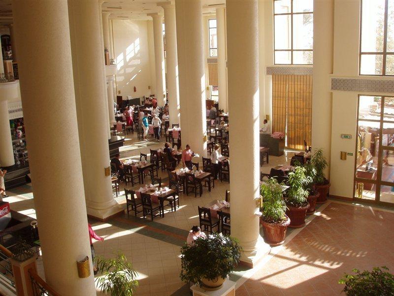Charmillion Club Resort Sharm el-Sheikh Bagian luar foto The interior of the hotel
